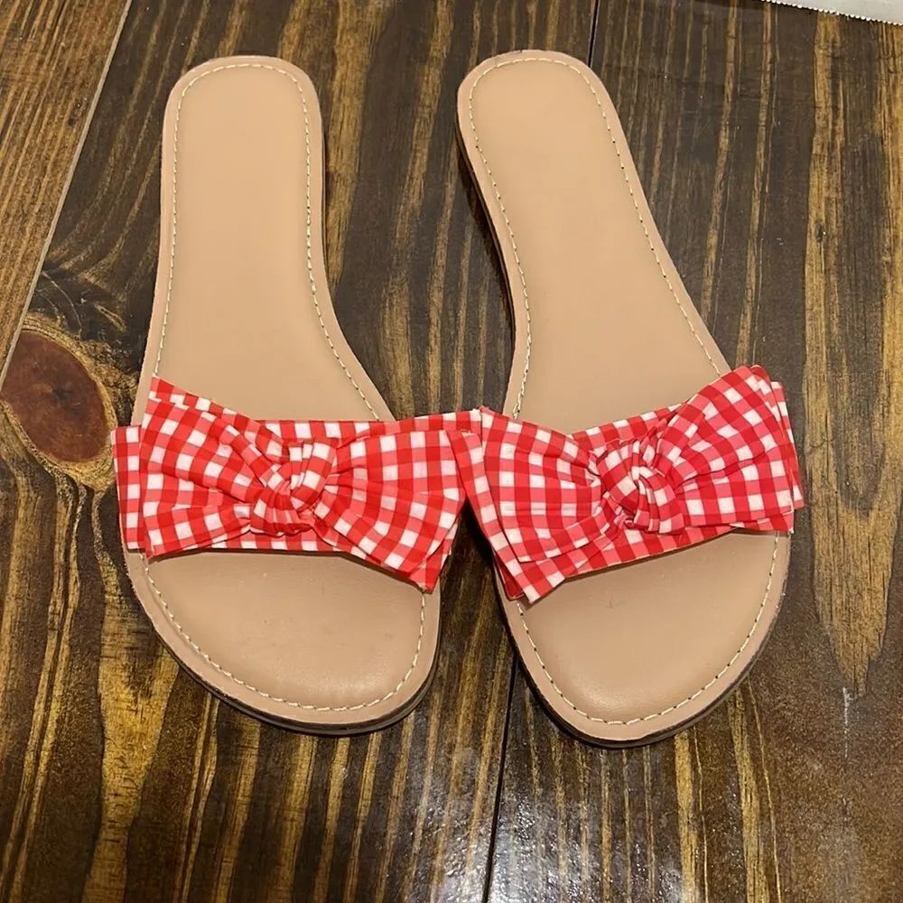 Time Tru Sandals - Picture 2 of 5